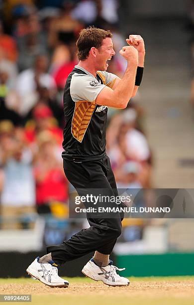 Ian Butler 160 Ian Butler Cricket Player Stock Photos, High-Res Pictures, and ...