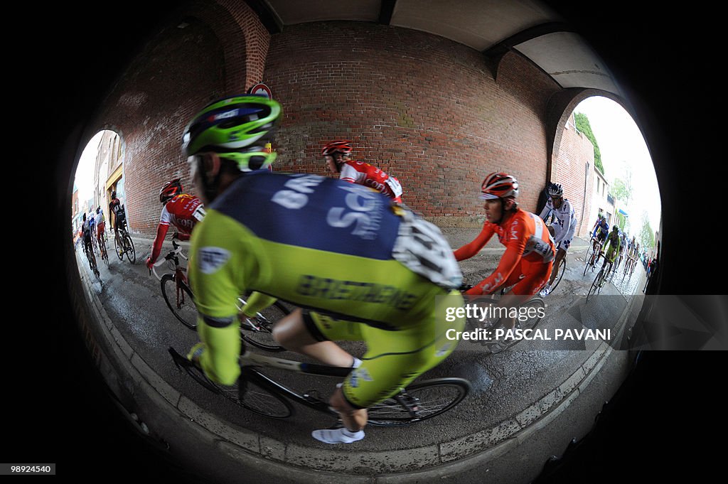 Pack Rides The pack rides during the fourth stage of the Four Days of Dunkirk ...