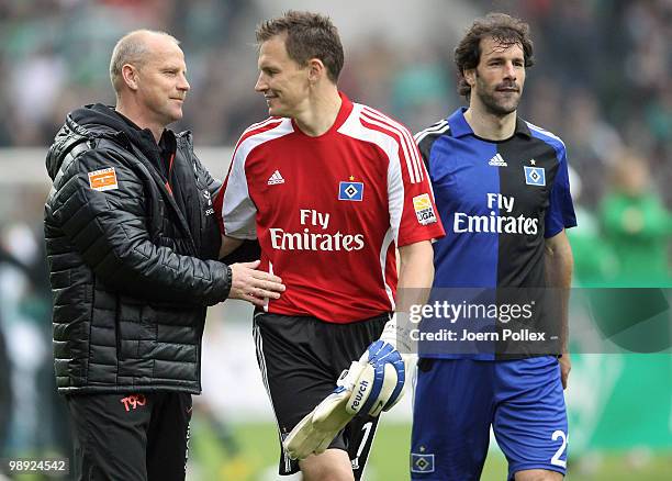 Head coach Thomas Schaaf of Bremen and goalkeeper Frank Rost of Hamburg shake hands after the Bundesliga match between SV Werder Bremen and Hamburger...