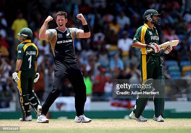Ian Butler of New Zealand celebrtates the dismissal of Shahid Afridi during The ICC World Twenty20 Super Eight match between New Zealand and Pakistan...