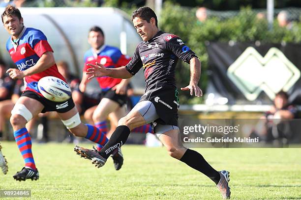 George Biagi of I Cavalieri Prato kicks the ball during the Campionato Eccellenza Super 10 match between I Cavalieri Prato and Fermi-CZ Rovigo at...