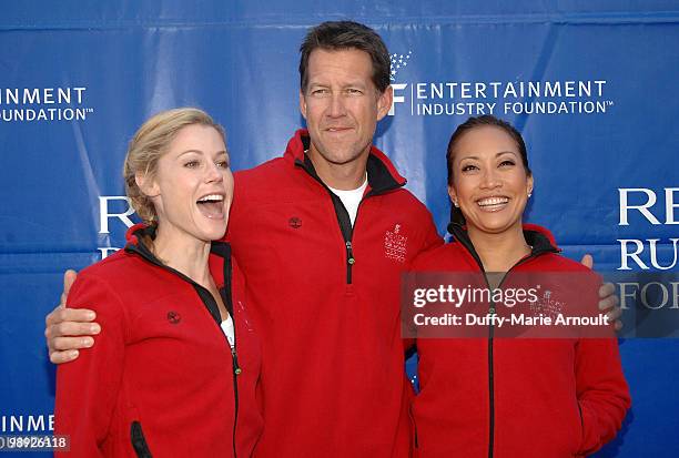 Actors Julie Bowen, James Denton and Carrie Ann Inaba attend the 17th Annual EIF Revlon Run/Walk For Women at Los Angeles Memorial Coliseum on May 8,...