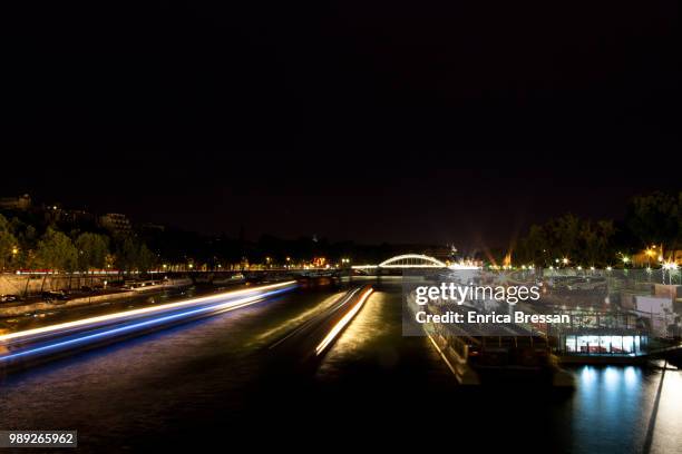 seine at night - enrica ストックフォトと画像