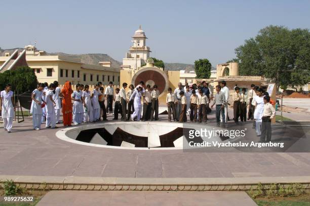 jantar mantar observatory, jaipur, architectural astronomical instruments built in 1734 - argenberg stock pictures, royalty-free photos & images