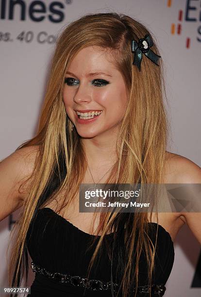 Musician/Singer Avril Lavigne arrives at the 17th Annual Race To Erase MS at Hyatt Regency Century Plaza on May 7, 2010 in Century City, California.