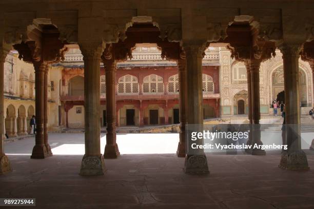 amber fort inner court, jaipur, rajasthan, india - argenberg imagens e fotografias de stock