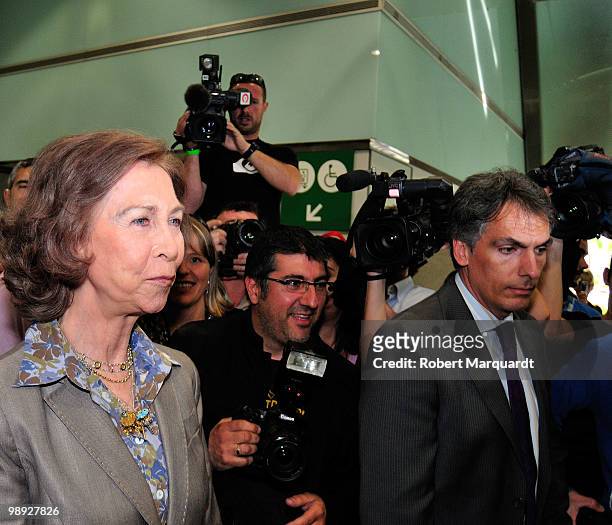 Queen Sofia of Spain visits the King of Spain Juan Carlos I at the Hospital Clinic of Barcelona, after he had an operation to remove a benign lump...