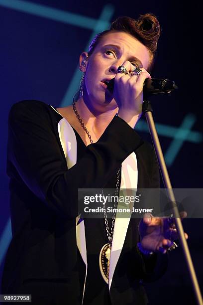 Elly Jackson of La Roux performs live on stage at Brixton Academy on May 8, 2010 in London, England.