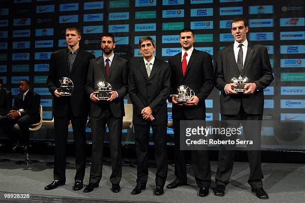 First team honorees with Euroleague Basketball CEO Jordi Bertomeu Victor Khryapa, Juan Carlos Navarro, Linas Kleiza, Aleks Maric during the...