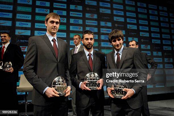 Barcelona players Erazem Lorbek, Juan Carlos Navarro and Ricky Rubio during the Euroleague Basketball 2009-2010 Season Awards Ceremony at Hotel de...