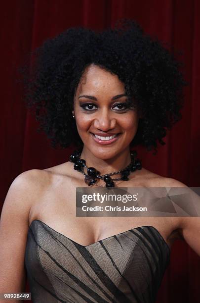 Tupele Tupele Photos and Premium High Res Pictures - Getty Images