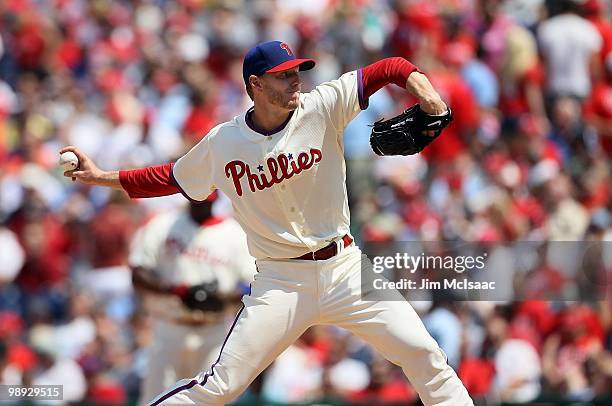 Roy Halladay of the Philadelphia Phillies delivers a pitch against the St. Louis Cardinals at Citizens Bank Park on May 6, 2010 in Philadelphia,...