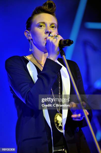 Elly Jackson of La Roux performs on stage at Brixton Academy on May 8, 2010 in London, England.