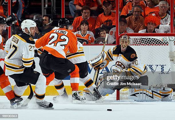 Tuukka Rask of the Boston Bruins defends his net against the Philadelphia Flyers in Game Three of the Eastern Conference Semifinals during the 2010...