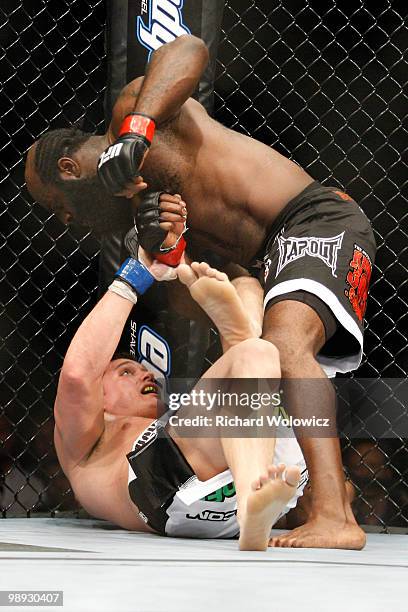 Slice Ufc Kimbo Slice Ufc Photos and Premium High Res Pictures - Getty Images
