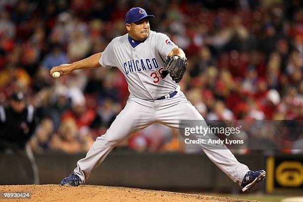 Carlos Zambrano of the Chicago Cubs throws a pitch in the 7th inning during the game against the Cincinnati Reds at Great American Ball Park on May...