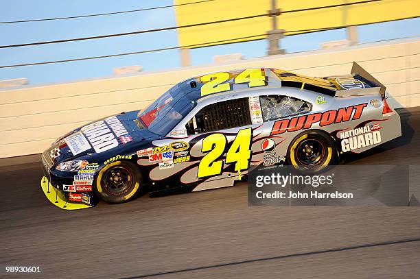 Jeff Gordon, driver of the DuPont / National Guard Facebook Chevrolet, during the NASCAR Sprint Cup series SHOWTIME Southern 500 at Darlington...