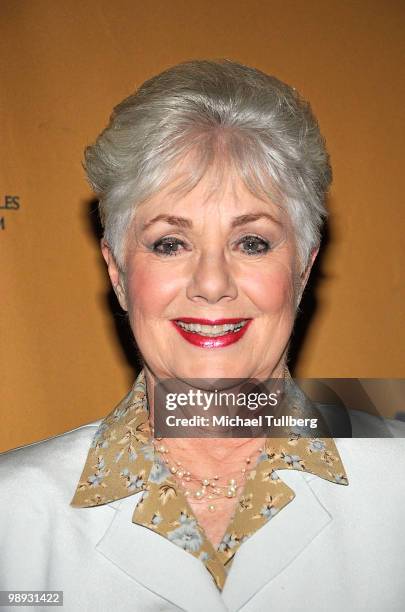 Actress Shirley Jones arrives at the Opening Night Gala for the 5th Annual Los Angeles Jewish Film Festival on May 8, 2010 in Beverly Hills,...