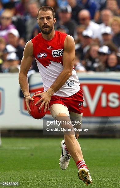 Nick Malceski of the Swans kicks during the round seven AFL match between the Geelong Cats and the Sydney Swans at Skilled Stadium on May 9, 2010 in...