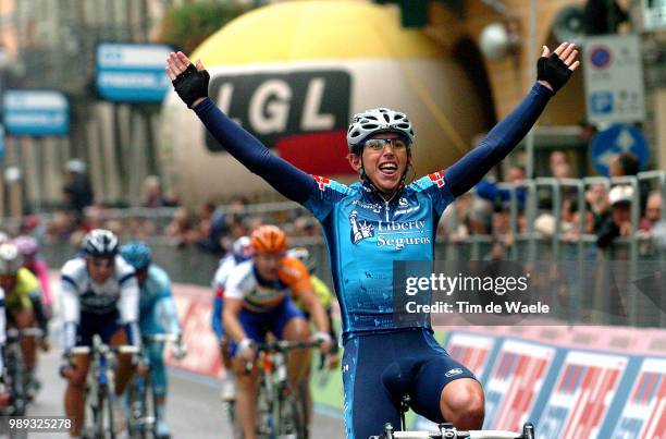 Giro Del Piemonte 2004Ongarato , Davis Allan Celebration Joie Vreugde, Chicchi , De Jongh Steven Www.Tdwsport.Com