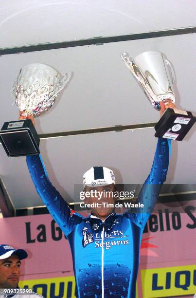 Giro Del Piemonte 2004Podium, Davis Allan Celebration Joie Vreugde Www.Tdwsport.Com