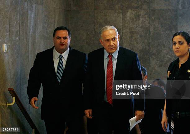 Israel's Prime Minister Benjamin Netanyahu and Transport Minister Yisrael Katz attend the weekly cabinet meeting in his office on May 9, 2010 in...