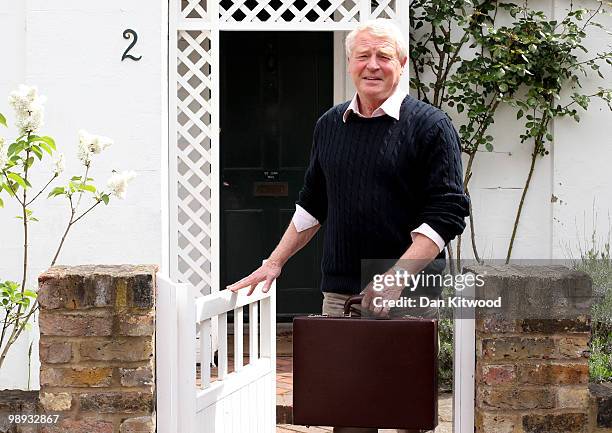 Former Liberal Democrat Party leader Paddy Ashdown arrives at current party leader, Nick Clegg's house on May 9, 2010 in London, England. With all...