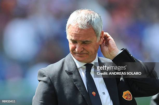 Roma's coach Claudio Ranieri reacts before his team's Italian Serie A football match on May 9, 2010 at Rome's Olympic stadium. AFP PHOTO / ANDREAS...