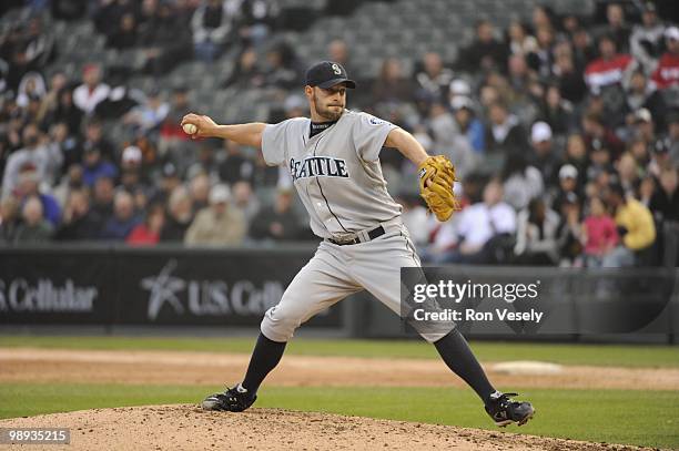 David Aardsma of the Seattle Mariners pitches against the Chicago White Sox on April 24, 2010 at U.S. Cellular Field in Chicago, Illinois. The White...