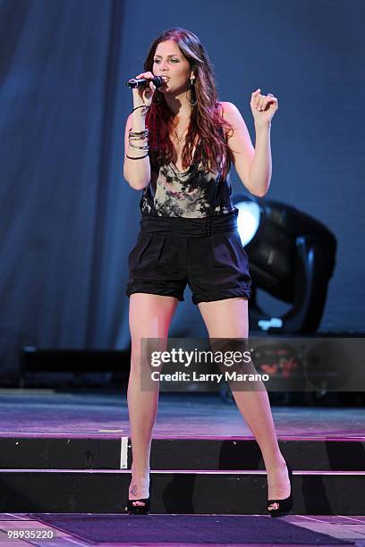 Hillary Scott of Lady Antebellum performs at Cruzan Amphitheatre on May 8, 2010 in West Palm Beach, Florida.