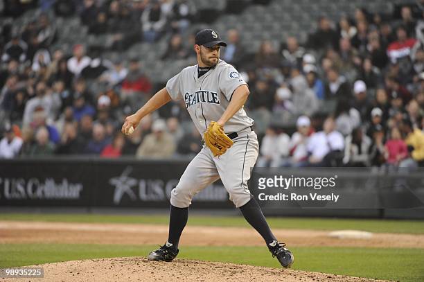 David Aardsma of the Seattle Mariners pitches against the Chicago White Sox on April 24, 2010 at U.S. Cellular Field in Chicago, Illinois. The White...