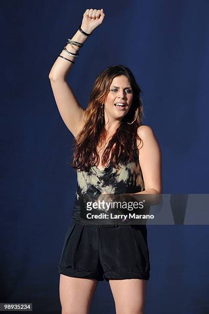 Hillary Scott of Lady Antebellum performs at Cruzan Amphitheatre on May 8, 2010 in West Palm Beach, Florida.