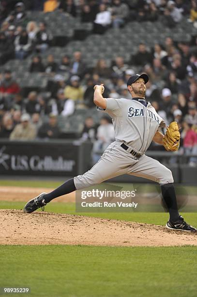 David Aardsma of the Seattle Mariners pitches against the Chicago White Sox on April 24, 2010 at U.S. Cellular Field in Chicago, Illinois. The White...