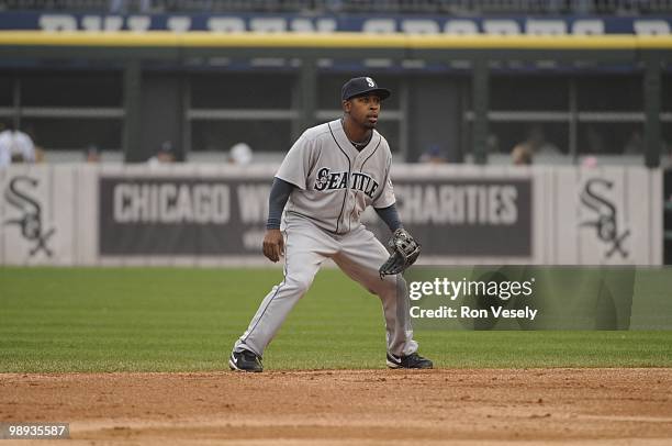 Chone Figgins of the Seattle Mariners fields against the Chicago White Sox on April 24, 2010 at U.S. Cellular Field in Chicago, Illinois. The White...