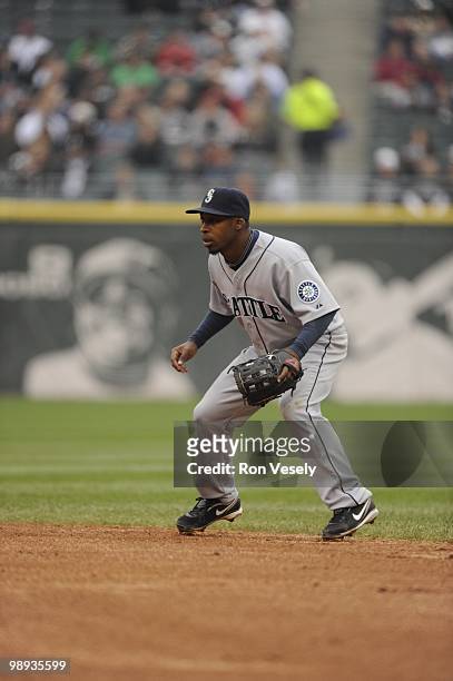 Chone Figgins of the Seattle Mariners fields against the Chicago White Sox on April 24, 2010 at U.S. Cellular Field in Chicago, Illinois. The White...