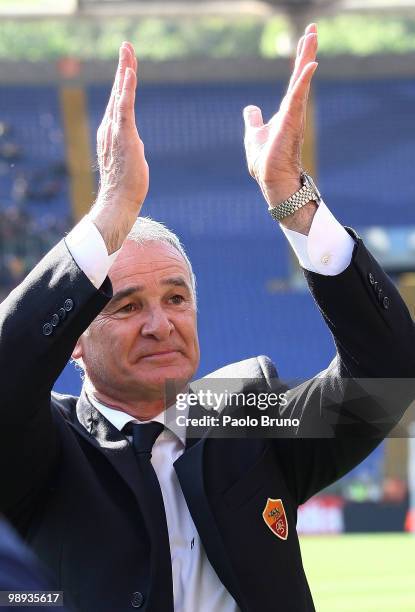 Claudio Ranieri, coach of AS Roma celebrates victory after the Serie A match between AS Roma and Cagliari Calcio at Stadio Olimpico on May 9, 2010 in...