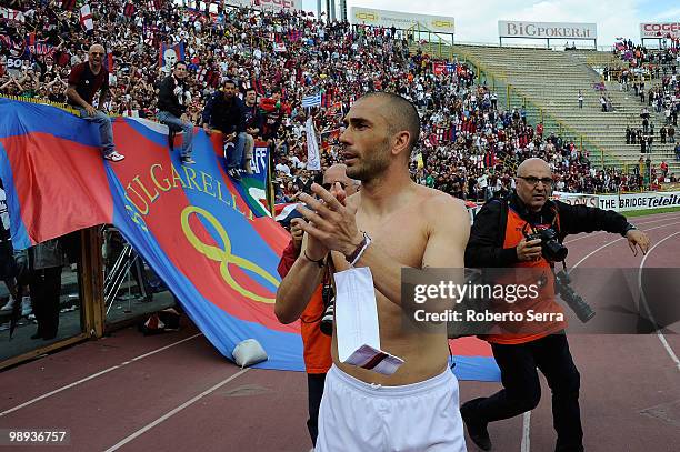 Marco Di Vaio of Bologna FC celebrates with the supporters of Bologna FC at the end of the Serie A match between Bologna FC and Catania Calcio at...