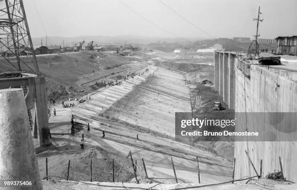 china 1981, yichang - yichang fotografías e imágenes de stock