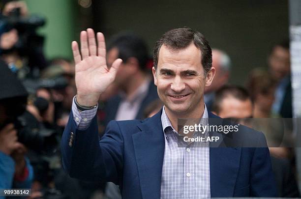 Spanish crown Prince Felipe leaves the public hospital in Barcelona on May 9, 2010 after he visited Spain's King Juan Carlos I. Spain's King Juan...