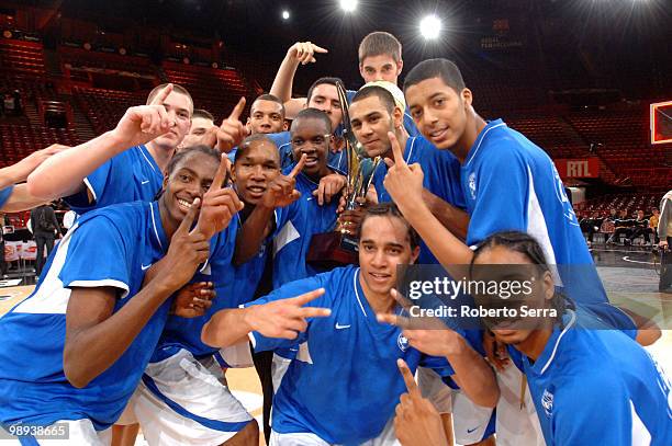 Insep players celebrate after the Nike International Junior Tournament Final Game between Insep vs FMP Belgrade at Bercy Arena on May 8, 2010 in...