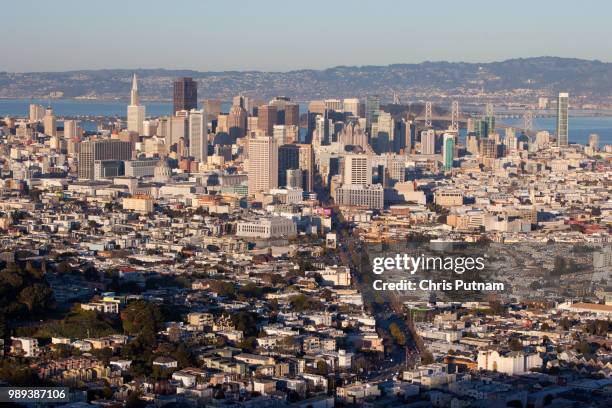 san francisco downtown area - chris putnam fotografías e imágenes de stock