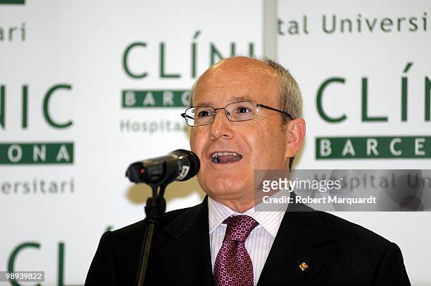 President of the Catalunya Generalitat Jose Montilla visits the King of Spain Juan Carlos I at the Hospital Clinic of Barcelona, after he had an...