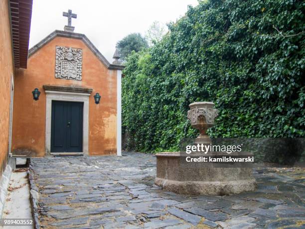 chapel at quinta do vallado - quinta stock pictures, royalty-free photos & images