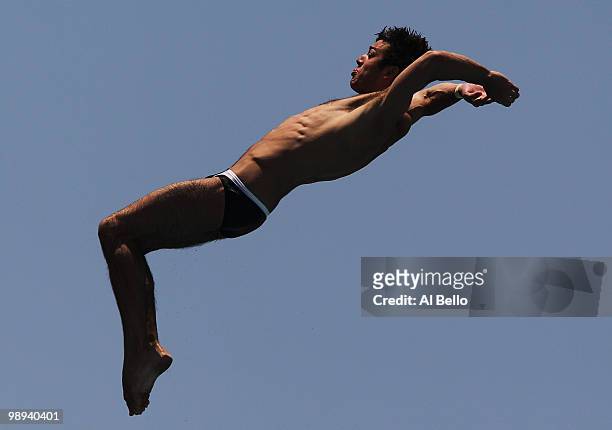 Nick McCrory of the USA dives during the Men's 10 Meter Platform Final at the Fort Lauderdale Aquatic Center during Day 4 of the AT&T USA Diving...