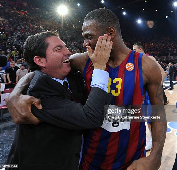 Xavier Pascual, Head Coach of Regal FC Barcelona and Pete Mickeal, #33 during the 2009-2010 Euroleague Basketball Champion Awards Ceremony at Bercy...