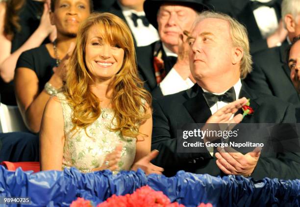 Actress Jane Seymourand actor James Keach attend the 25th annual Ellis Island Medals Of Honor Ceremony & Gala at the Ellis Island on May 8, 2010 in...
