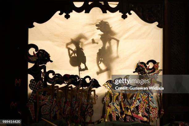 wayang - wayang stock-fotos und bilder