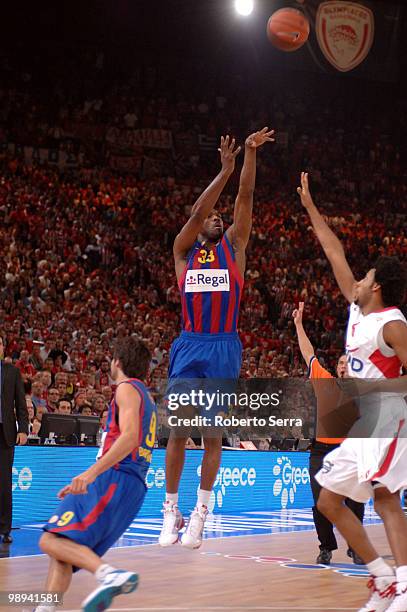 Pete Mickael of Barcelona and Josh Childress of Olympiacos in action during the Euroleague Basketball Final Four Final Game between Regal FC...