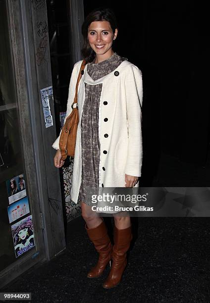 Jamie-Lynn Sigler poses backstage at the hit musial "In The Heights" on Broadway at The Richard Rogers Theater on May 9, 2010 in New York City.