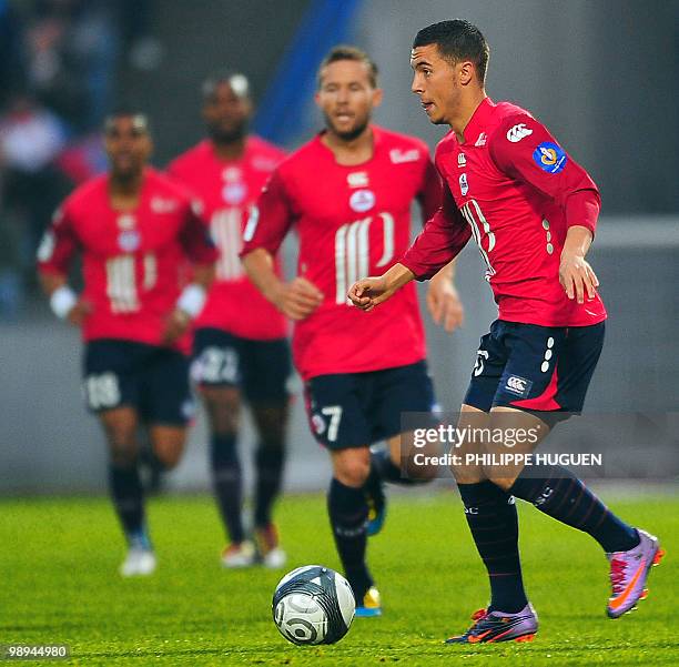 Picture taken on May 8, 2010 shows Lille's Belgian midfielder Eden Hazard running during the French L1 football match Lille vs Marseille at Lille...